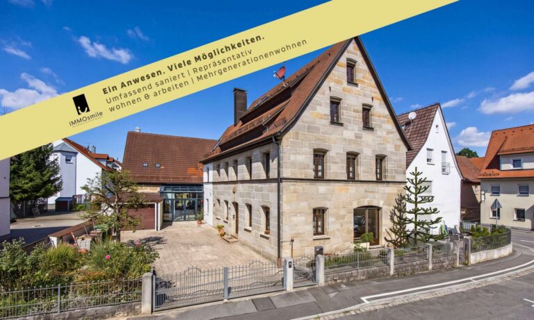 Großzügiges Wohnensemble mit besonderer Architektur u. flexibler Nutzungsmöglichkeit in Schnaittach